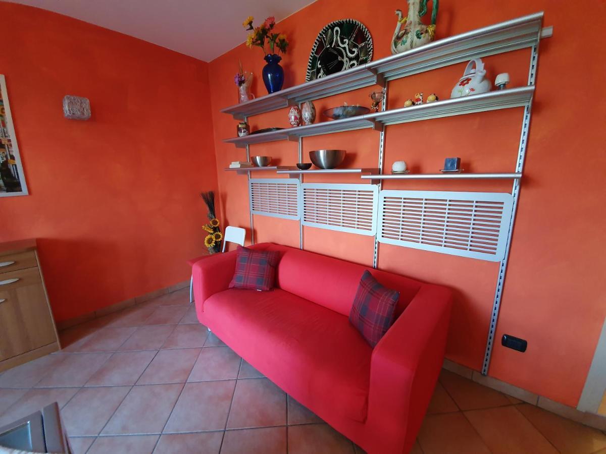 Casa Valenti Apartment Brenzone sul Garda Luaran gambar