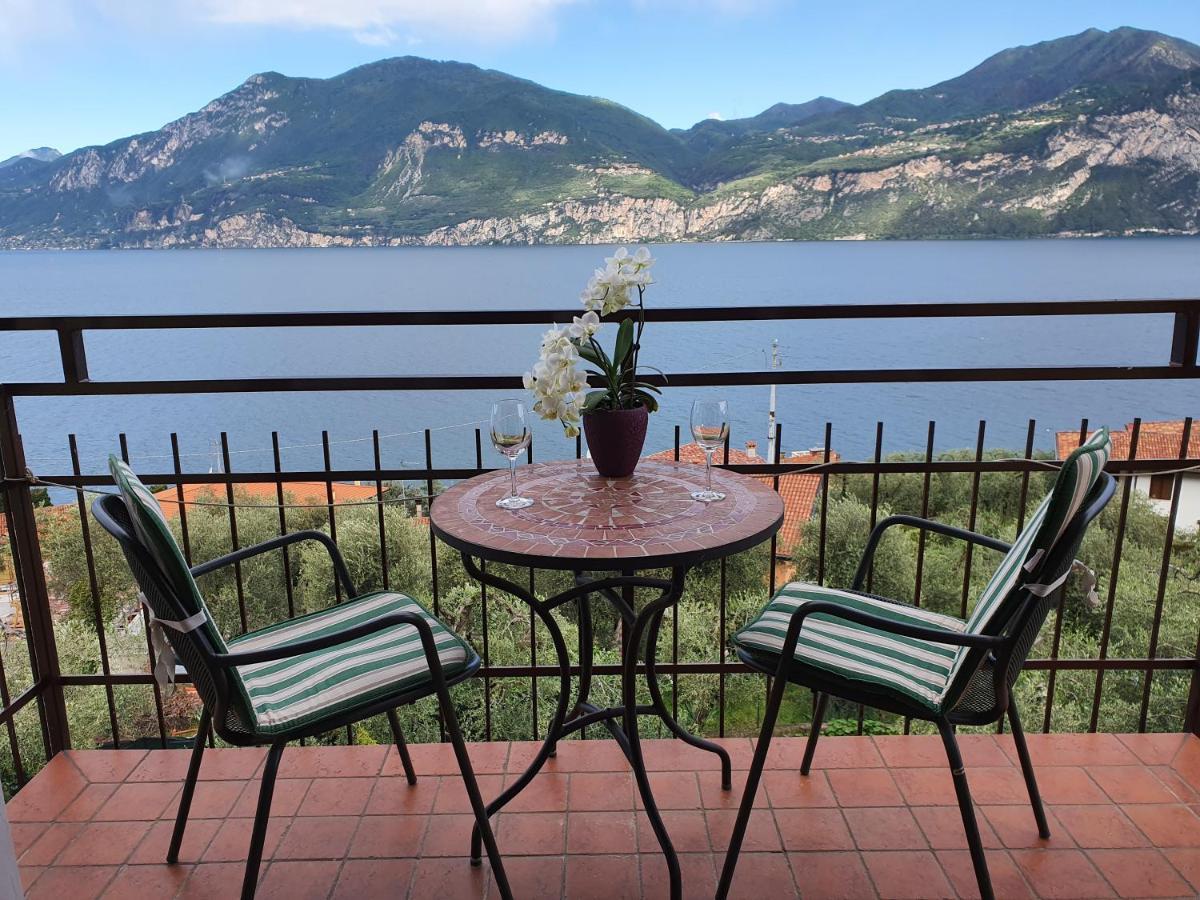 Casa Valenti Apartment Brenzone sul Garda Luaran gambar