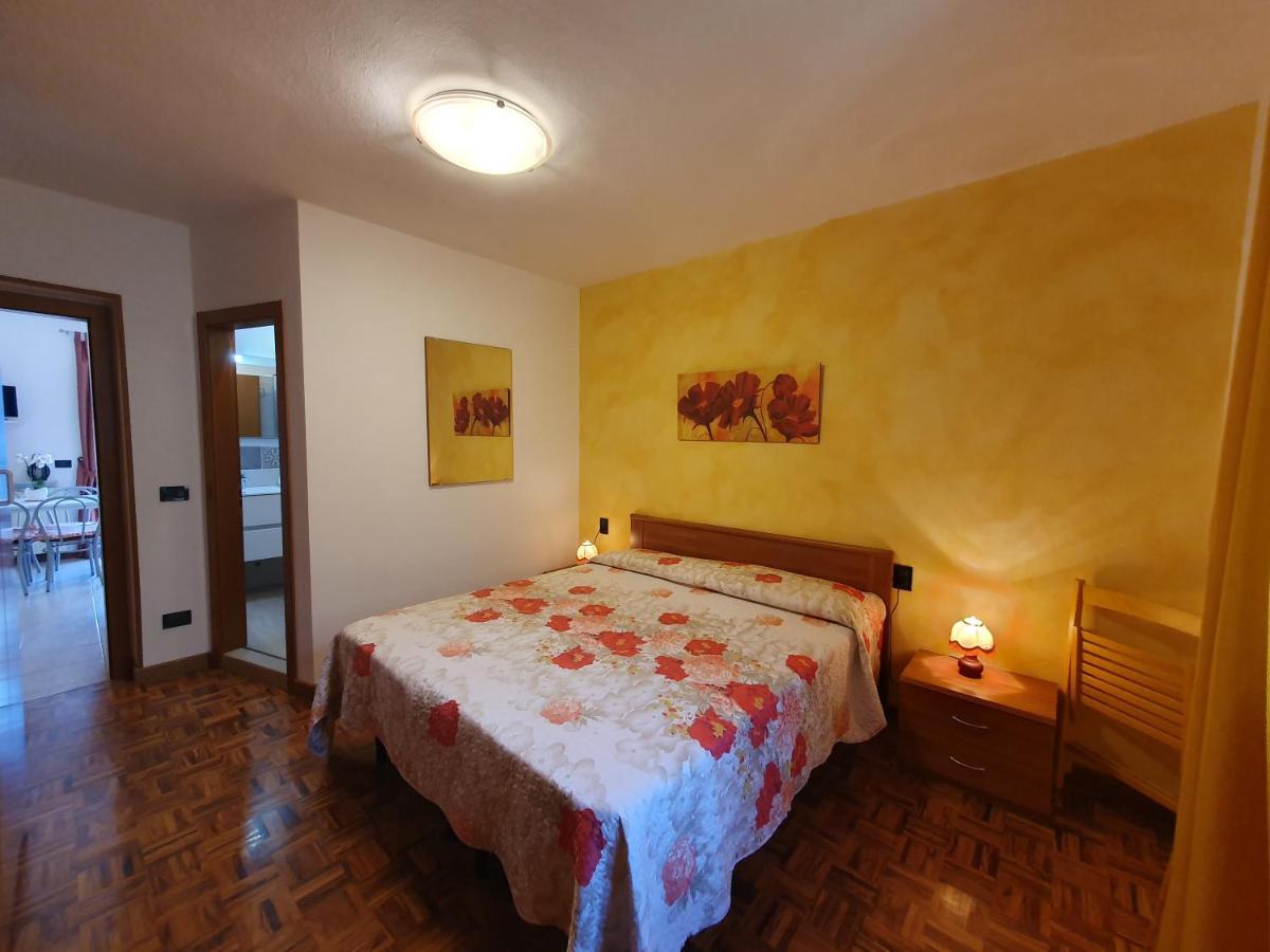 Casa Valenti Apartment Brenzone sul Garda Luaran gambar