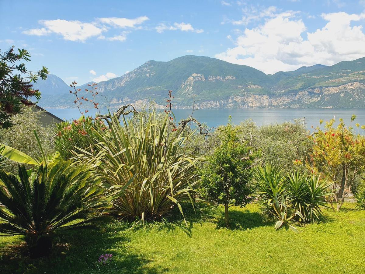 Casa Valenti Apartment Brenzone sul Garda Luaran gambar