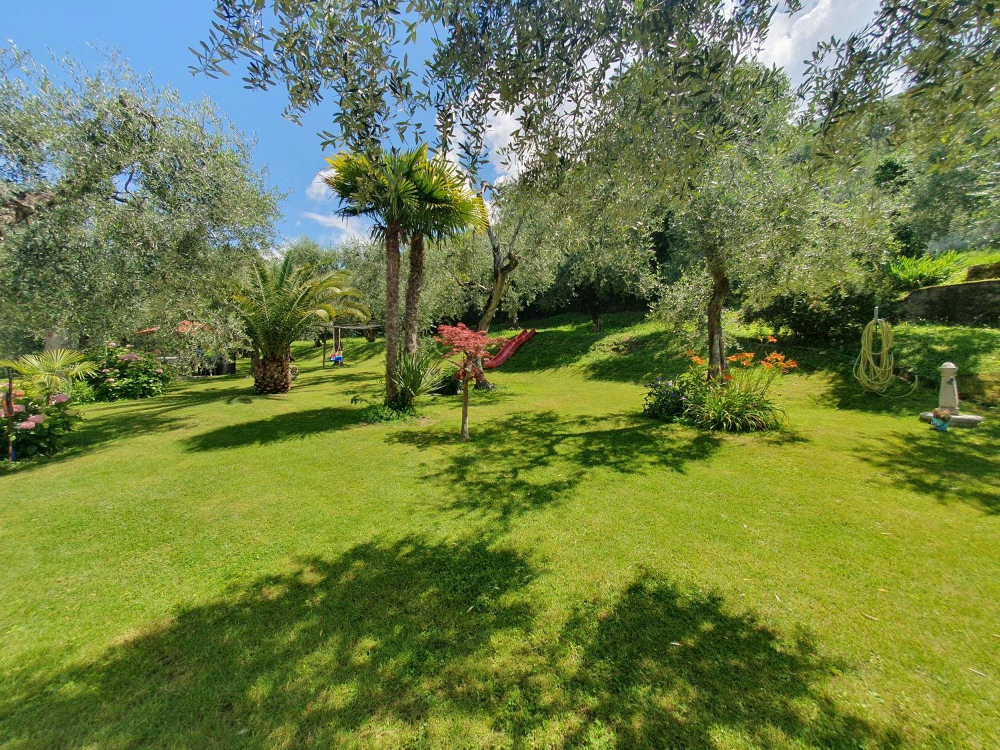 Casa Valenti Apartment Brenzone sul Garda Luaran gambar